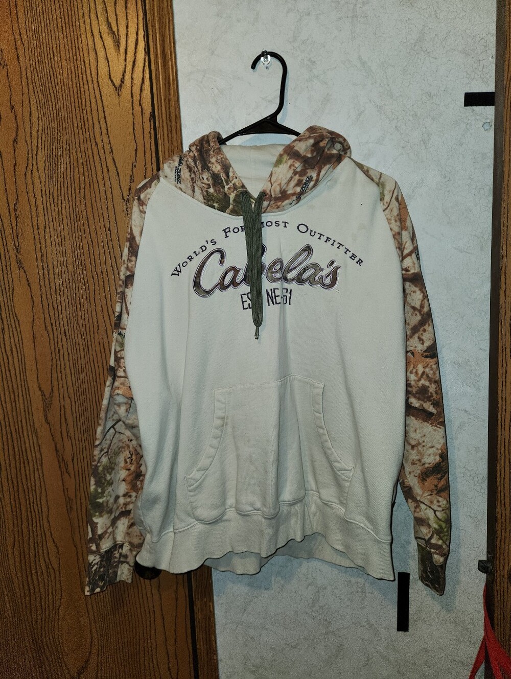 Cabela's Cream Pullover Hoodie with Camo Sleeves